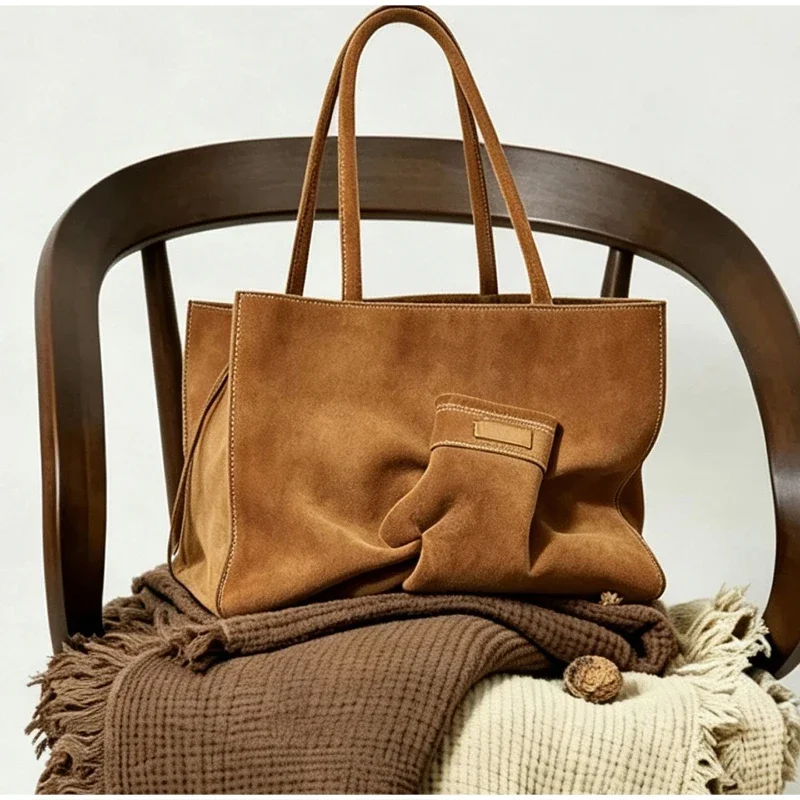 Boxhandschuh-Stil Tragetasche, Weiche Damen-Schultertasche mit Großer Kapazität, Trendige Reißverschluss-Handtasche in Unifarbe mit Persönlichkeitsausdruck – Detail 10