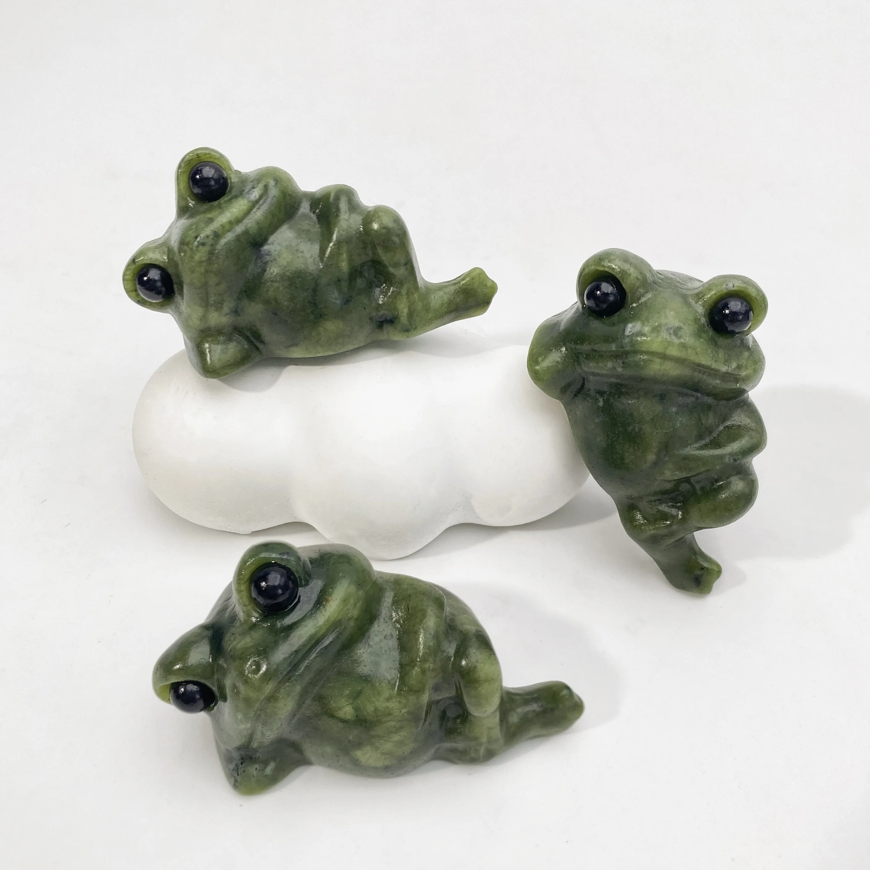 1PC High Quality Natural Xiustone Frog,Birthday gift,Women gift,Scene decoration,Crystal Ornaments,Table Decoration.
