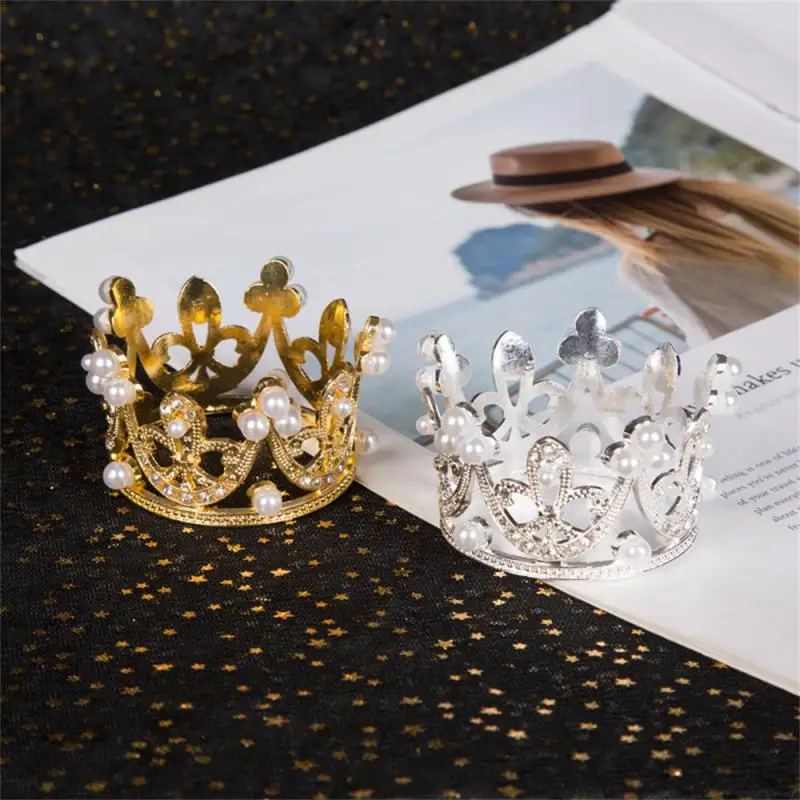 

Children's Cake Crown Smooth And Shiny Cake Crown Not Easy To Rust Party Decorations Multi-functional Party Decorations Mini