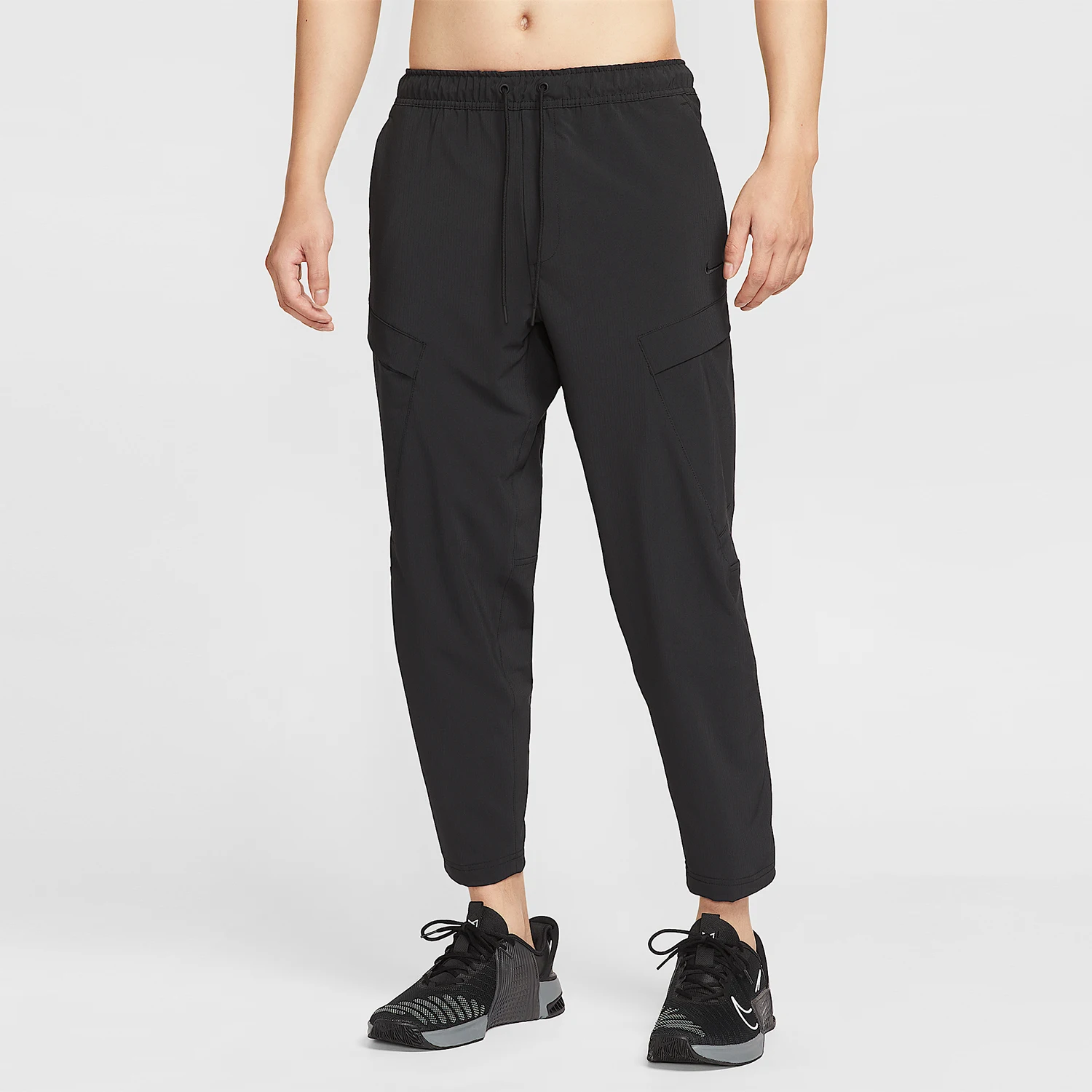 

Мужские тканые тренировочные брюки Nike Dri-FIT HJ3155-010