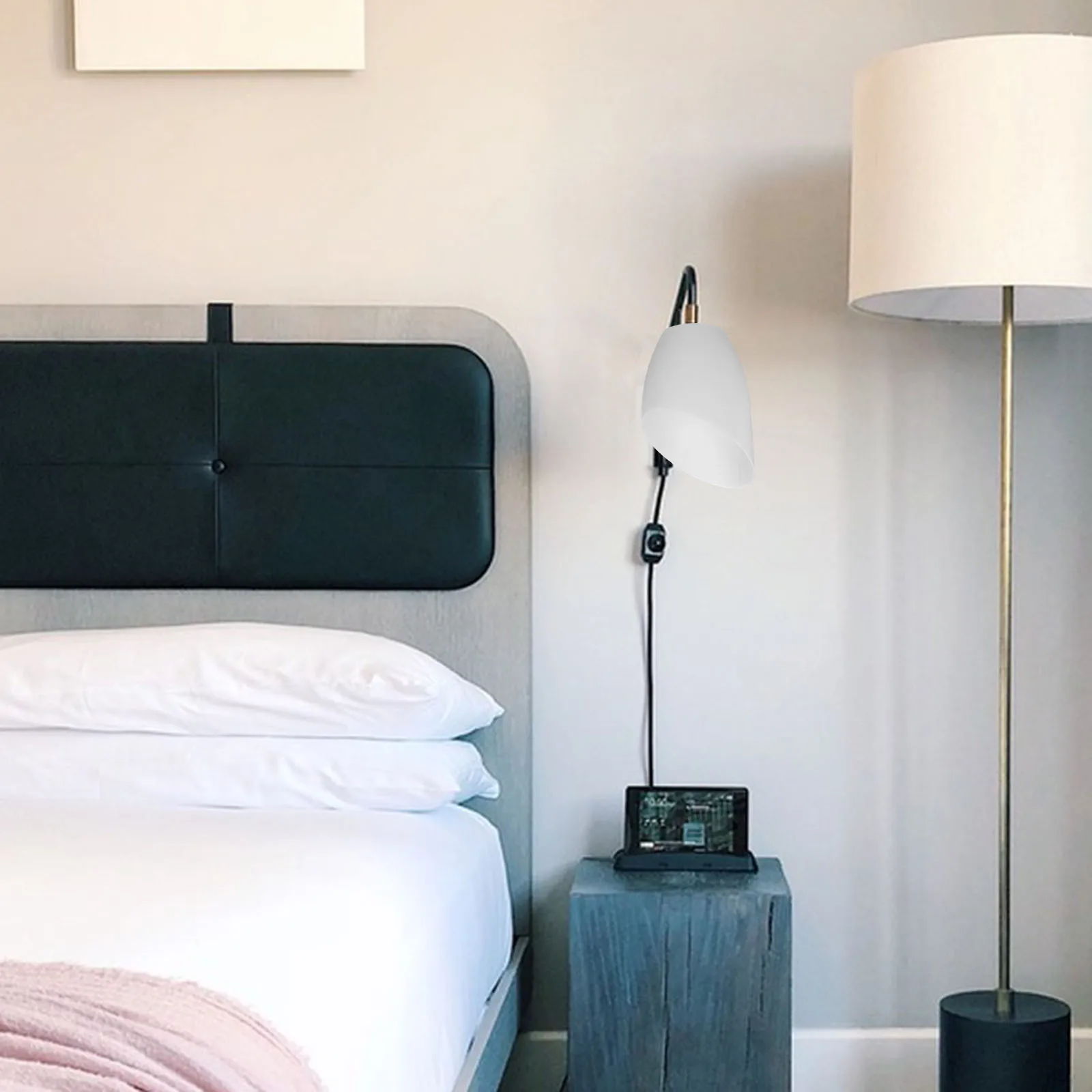 

2Pcs Semicircular Mushroom Lamp Covers Stylish White Horseshoe Design for Floor Table Ceiling Lights Home Decor