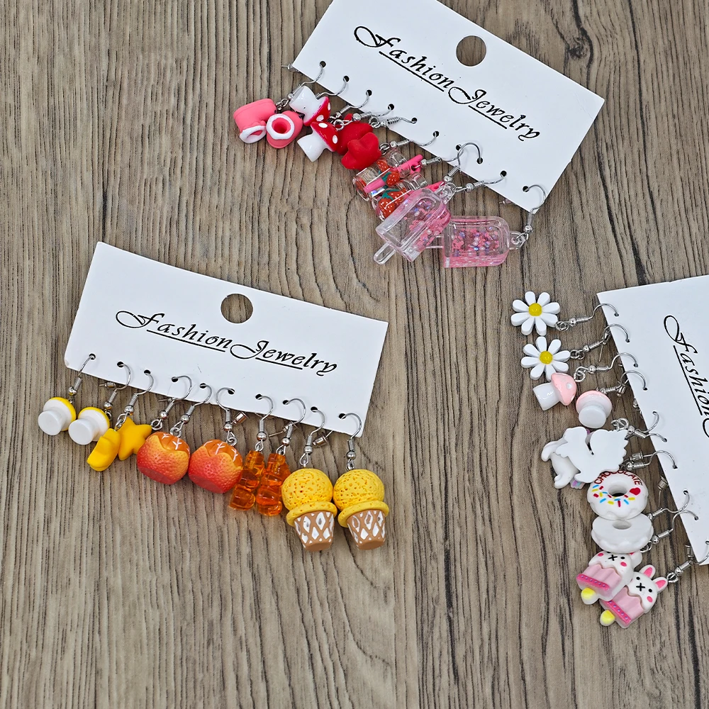 Hot selling 30pcs resin earring set in Europe and America, color simulation cute cartoon creative girl earrings