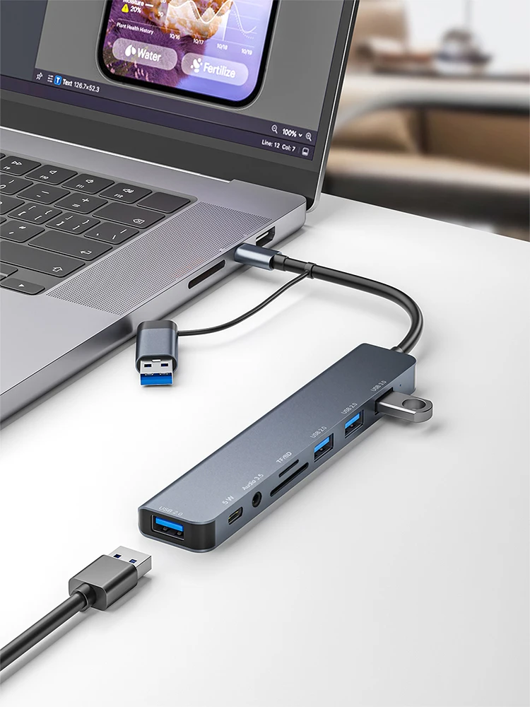 USB C Hub USB 3.0, Aluminum 8 in 1 USB Splitter with 1 X USB 3.0, 3 X USB 2.0 and 1 X USB C, SD/TF Card Reader, 3.5mm Aux Ports