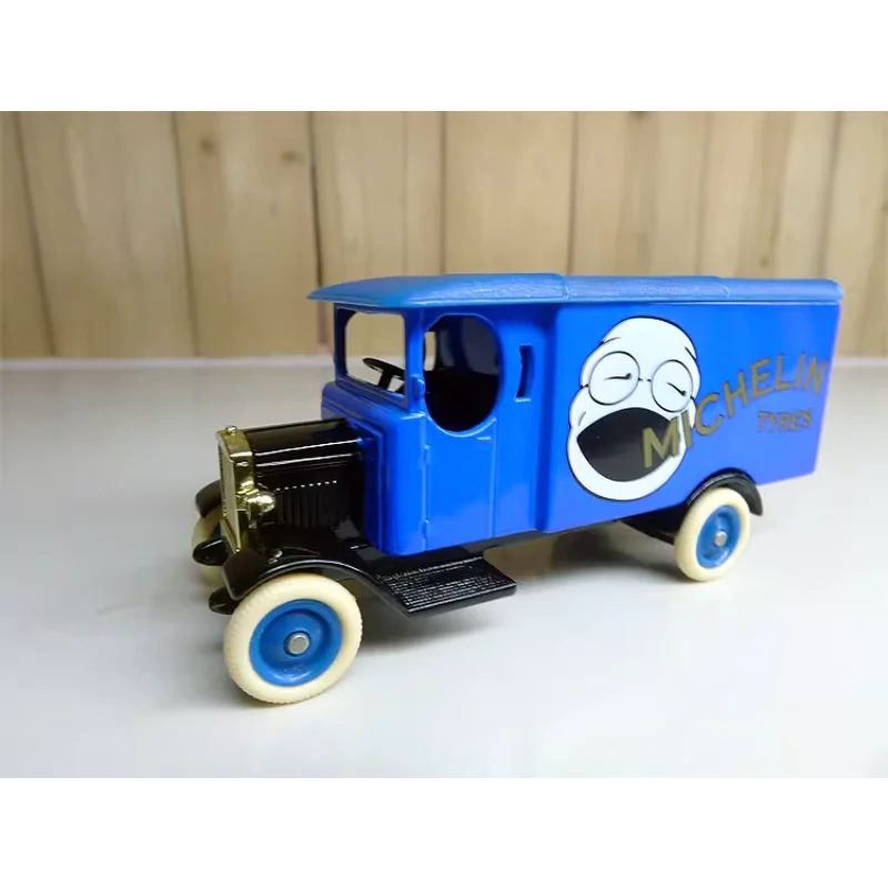 

Diecast CORGI 1:76 Scale Michelin Van Pickup Alloy Car Model Collectible Toy Gift Souvenir Display Ornament