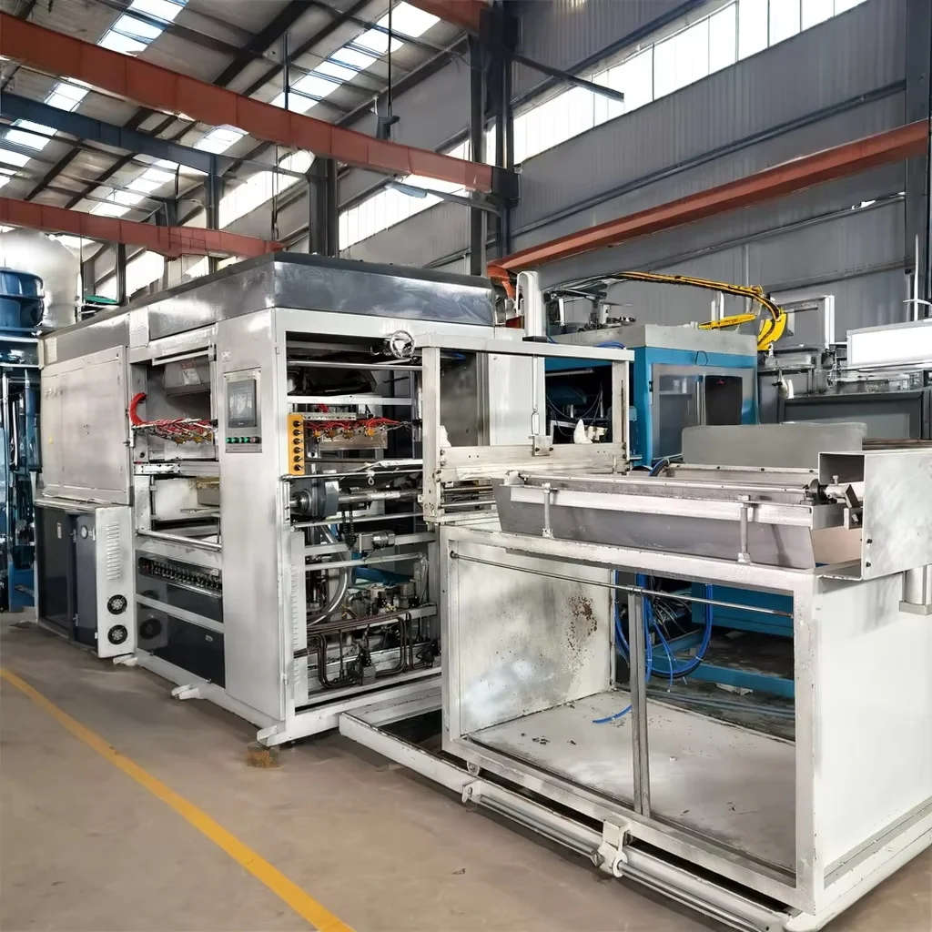 Food Container Moulding Machine for Plastic Thermoforming with Engine Core for PET PP PS PVC Processing