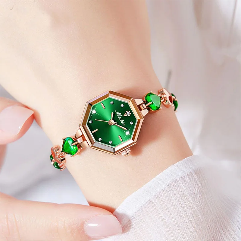 Ladies\' luxury watch brand fashion bracelet watch quartz waterproof clock Reloj V146