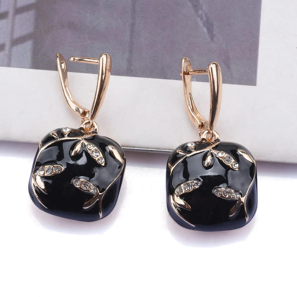 2026 New Fashion White Black Enamel Drip Oil Square Oval Dangle Earrings Women Indian Statement Metal Vintage Earring Jewelry