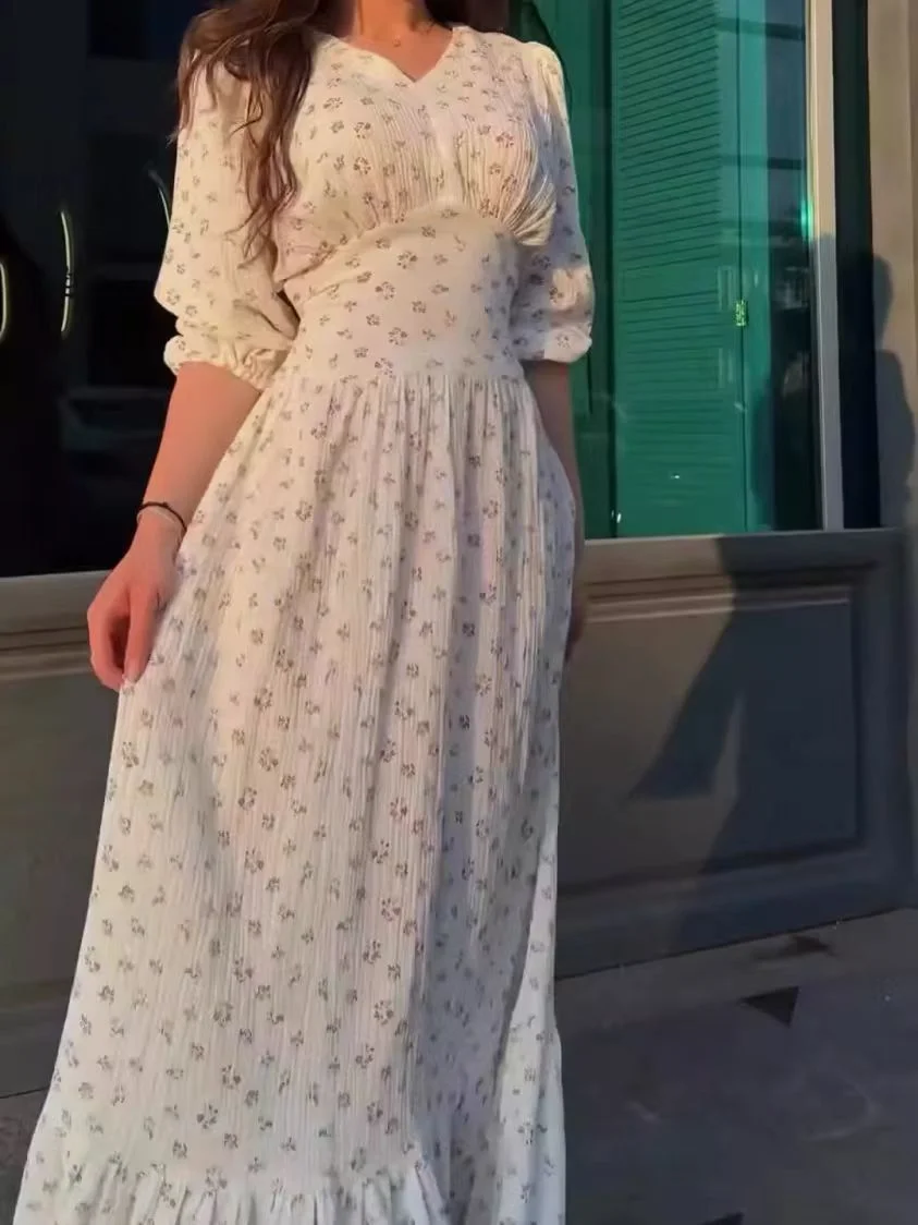 Vestido francés para mujer 2025, nuevo vestido Floral con cuello en V y diseño delgado de cintura alta