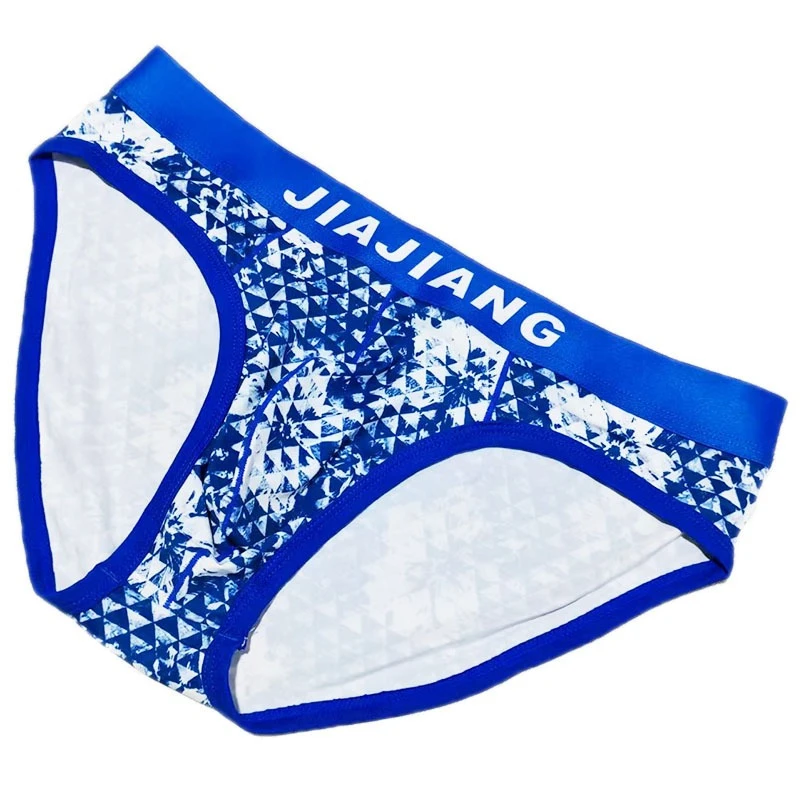 Geometric Printed Ice Silk Briefs for men Smooth Skinny Underwear Checkered Ice Silk Panties, Comfortable Form-Fitting Underwear