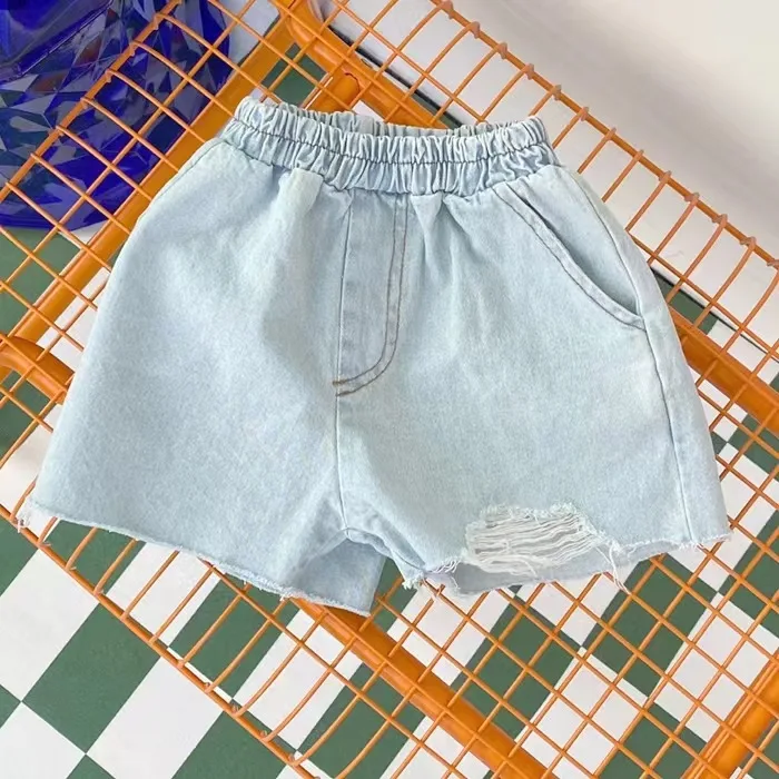 Shorts jeans macios estilo coreano bebê, moda bonito do verão, calça casual quente infantil, roupas de moda, 2024