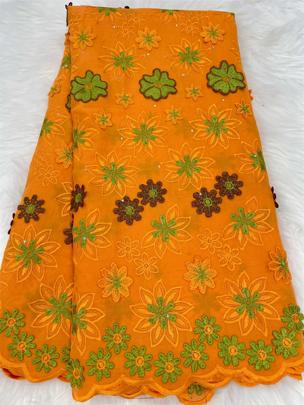 3D Bloemen Afrikaanse 100% Katoenen Zwitserse Voile Kantstoffen Hoge Kwaliteit Nigeriaanse 2026 Dames Feestmateriaal Voor Kleding En Naaien