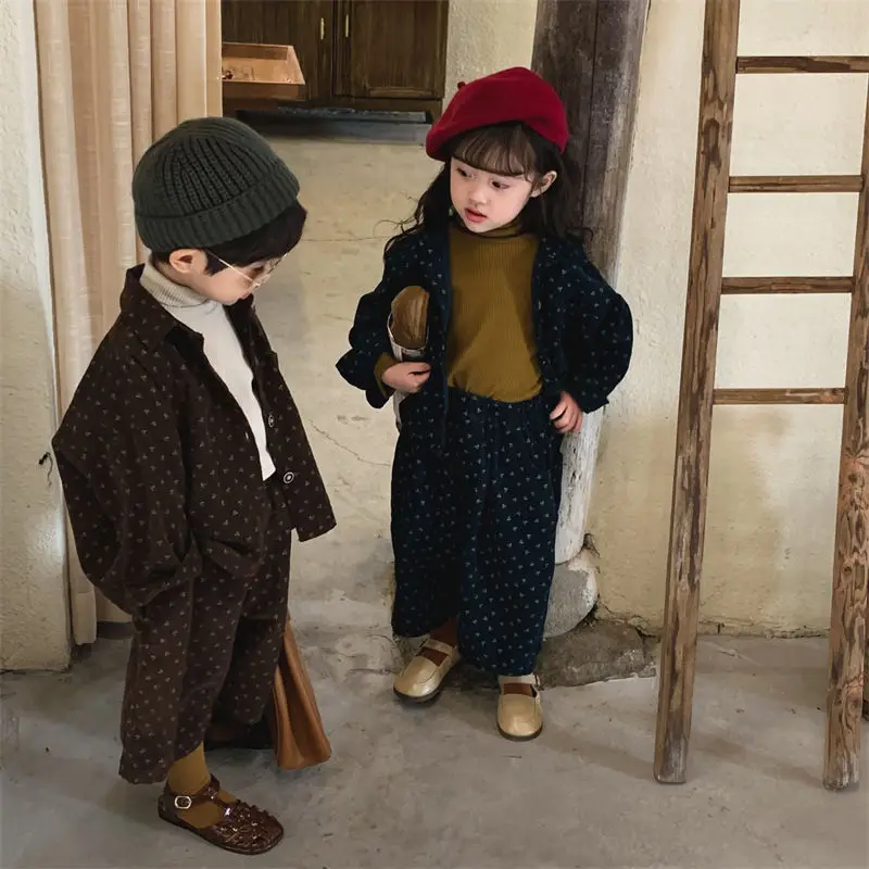 

Boys and Girls Spring and Sutumn New Vintage Corduroy Cardigan Jacket Straight Leg Pants Set Baby Stylish Two-piece Set Trendy