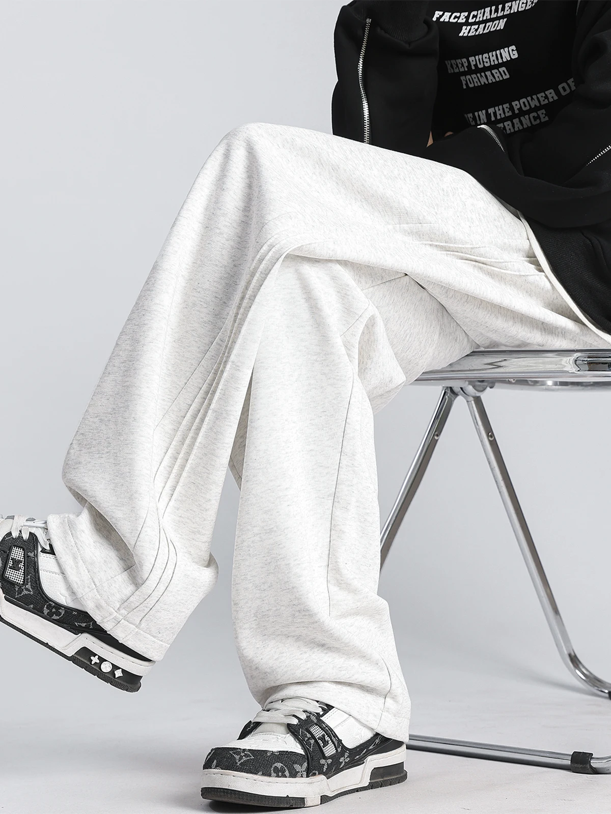 

Мужские повседневные брюки American Sle: весенне-осенние, свободные, прямого кроя, с пэчворком, плиссированные, с боковыми полосками, износостойкие, модные