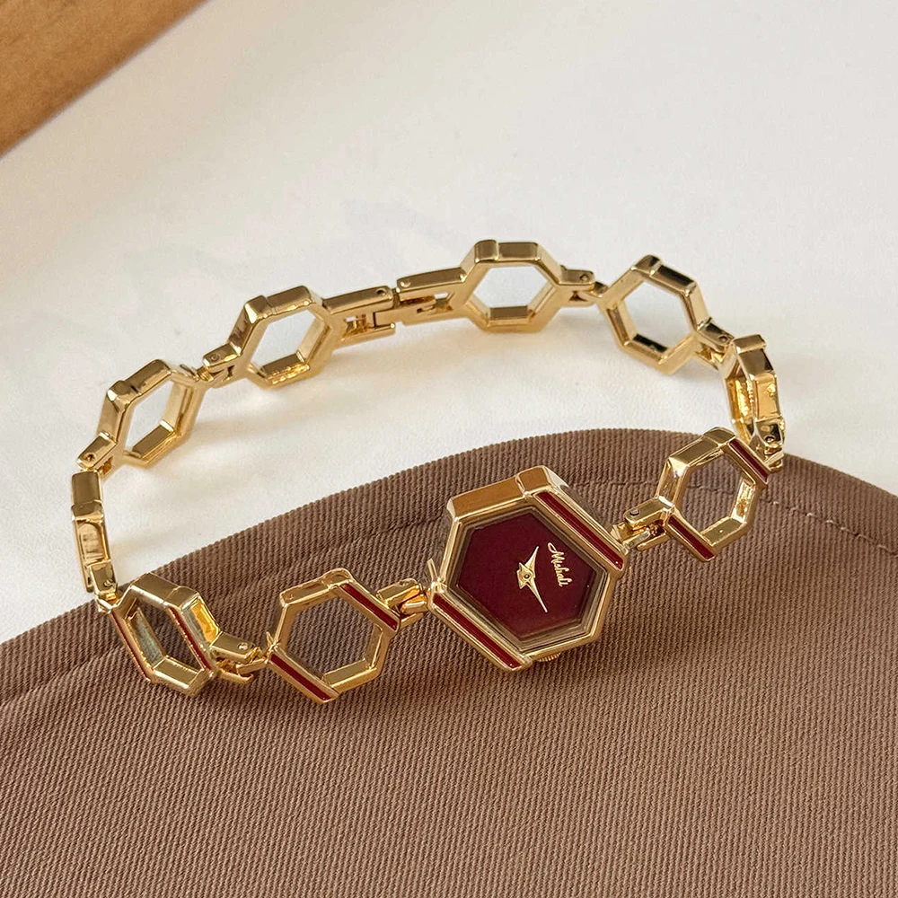 Vintage Fashion Women's Watch Hexagonal Red Dial Watches for Ladies Gold Hollow Chain Bracelet Minimalist Party Dress Wristwatch