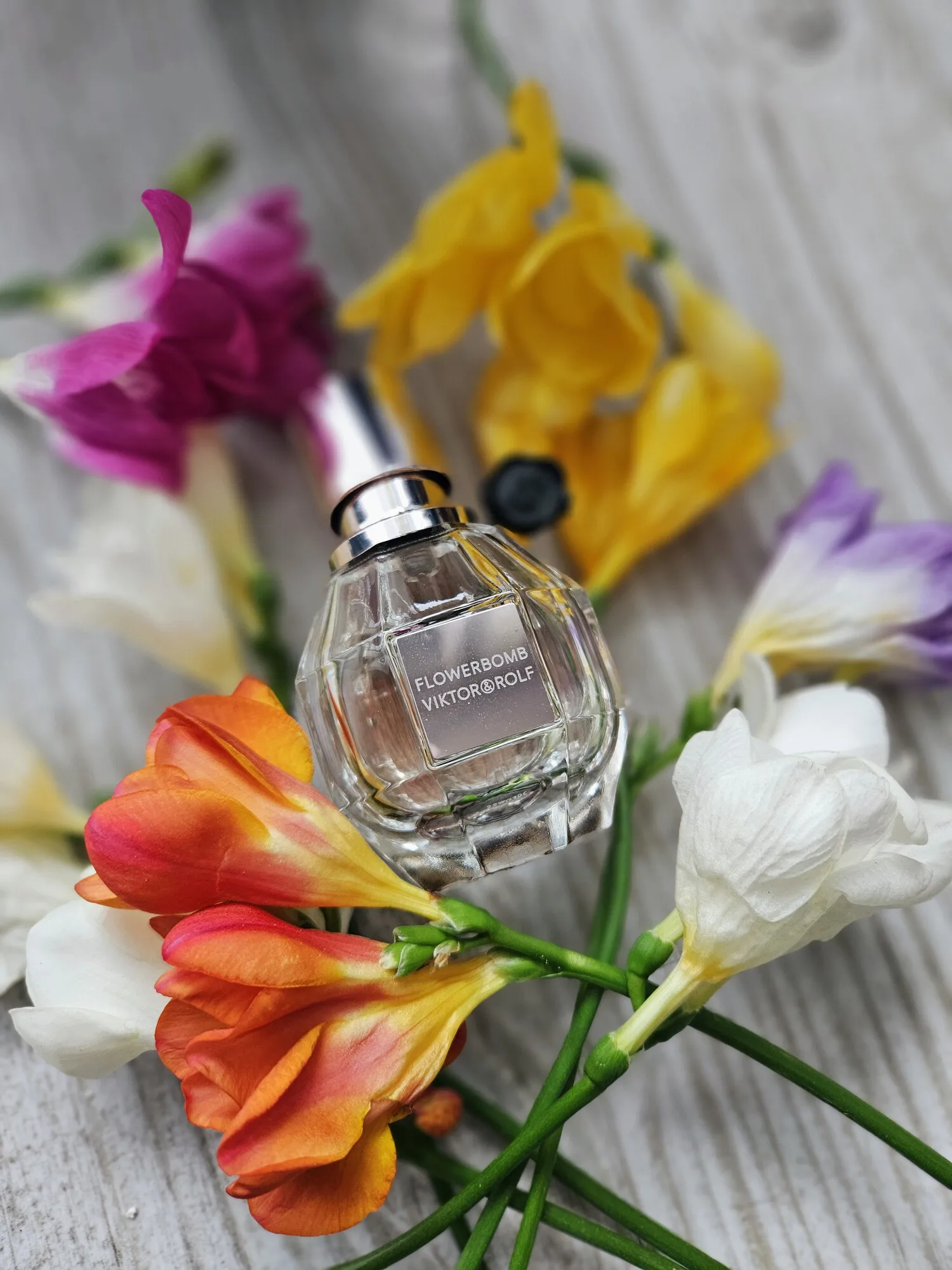 

Flowerbomb Style Perfume 100ml Sweet Floral Fragrance Long Lasting Elegant Women Scent Daily Wear Romantic Gift Spray
