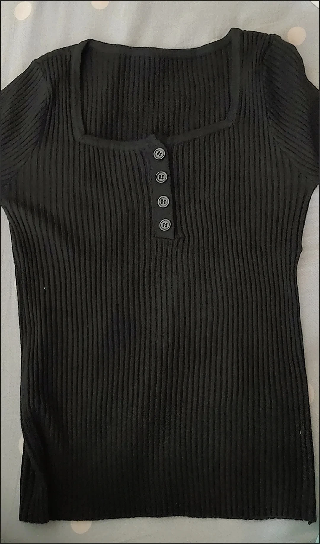 

Горячая девушка, сексуальный тонкий топ с квадратным воротником и ключицей, женский топ на осень 2022, стиль чистого желания, тонкая трикотажная рубашка нестандартной формы