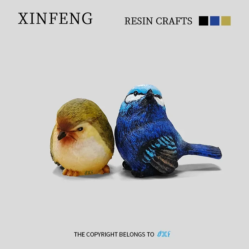 Resin Superb Fairywren Figurine Realistic Australian Wren Bird Model Hand-Painted Desktop Decoration Natural Perching Posture