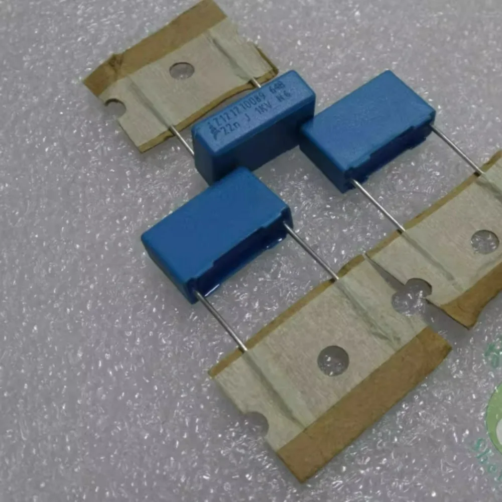 

10pcs/lot EPCOS 0.022uf/1000v 22nf 223 Brand New 15mm Film Capacitor (Thickness: 5.7mm)