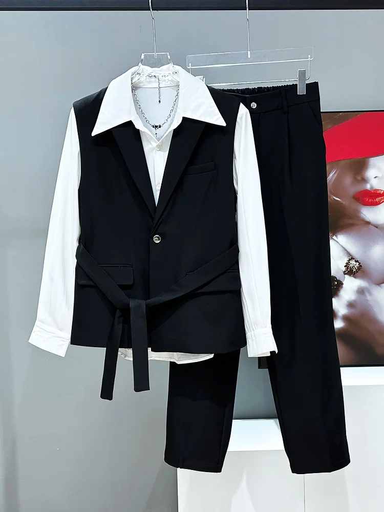 

Весенний новый мужской костюм-двойка: жилет и брюки прямого кроя. Элитный, модный молодежный комплект.