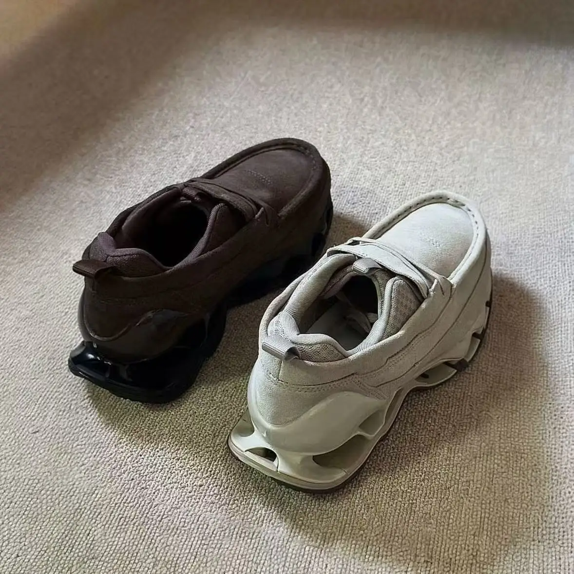 

Trendy Casual Sneakers for Men Outdoor Running Shoes Thick Sole Height Increase Walking Shock Absorption Loafers