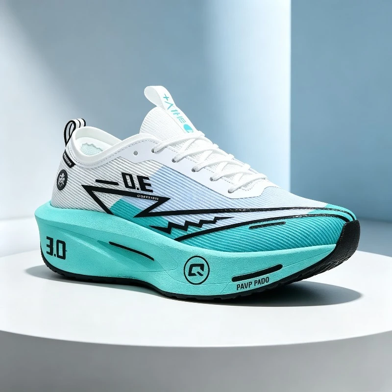 Tênis de corrida masculinos com design em blocos de cor, cadarço, amortecimento espesso, sola antiderrapante, leves, respiráveis, ideais para treino atlético, esportes e caminhada.