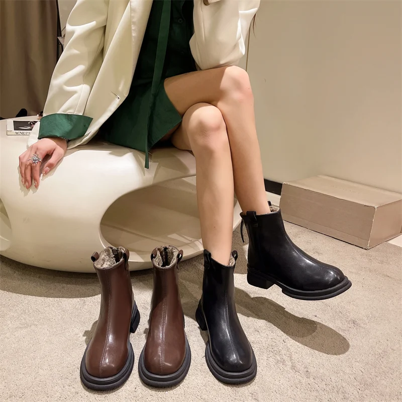 Winter Solid Color Round Toe Square Heel Fashion Boots Plus Velvet To Keep Warm Comfortable Fashionable Exquisite Short Boots