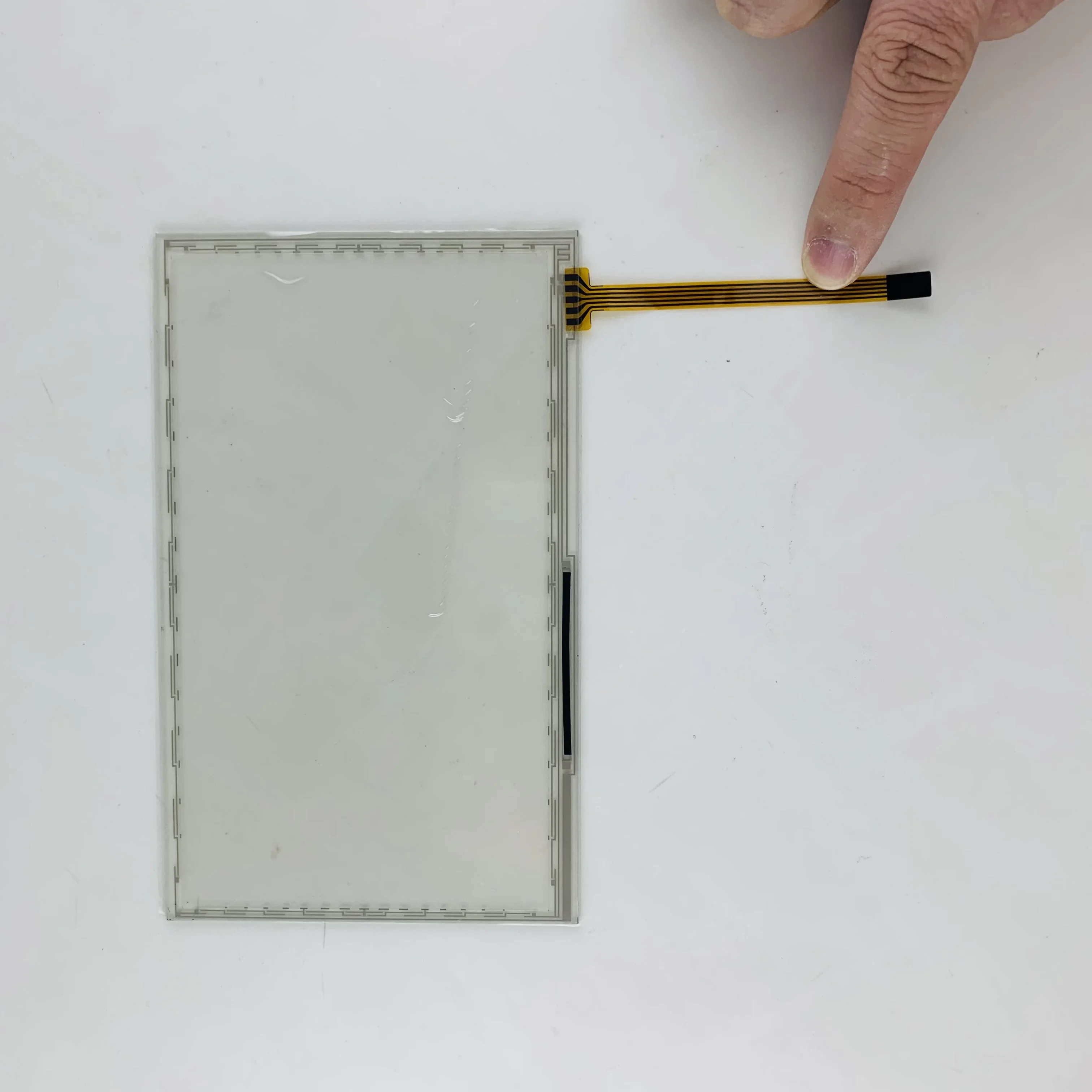 

T070S-5RBA13N-0A11R0-080PN 165*98 мм 7-дюймовое стекло сенсорного экрана для ремонта панели машины, новый доступный и на складе