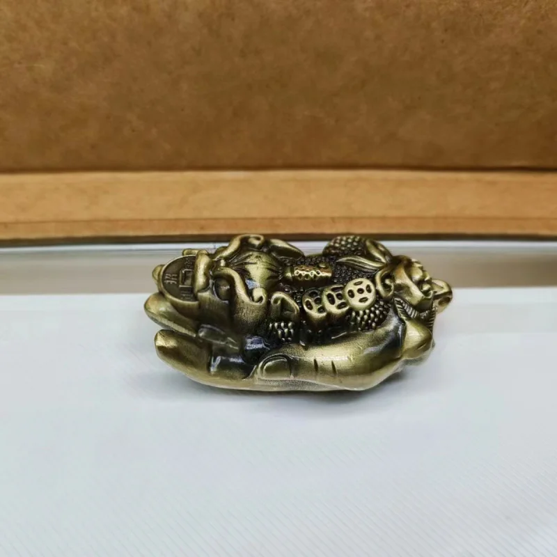 

Brass Chopsticks Stretch out Your Hand to Make Money Hand Pieces Buddha Hand Metal Crafts Stretch out Your Hand to Make Money Ha