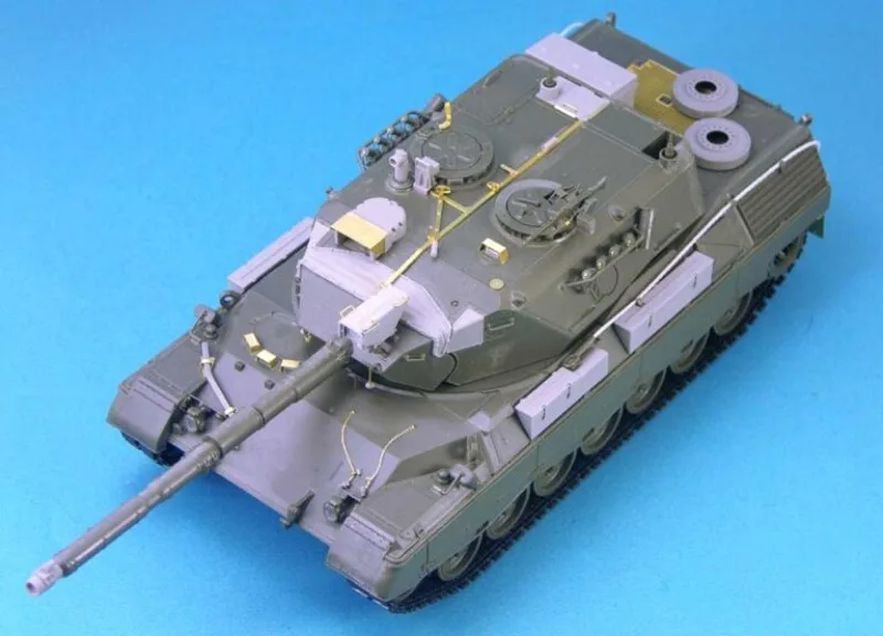 

Масштаб 1/35, литая под давлением модель из смолы, собранный комплект Leopard 1A5DK UN Ver', конверсионный набор (без танка), в разобранном виде и неокрашенный