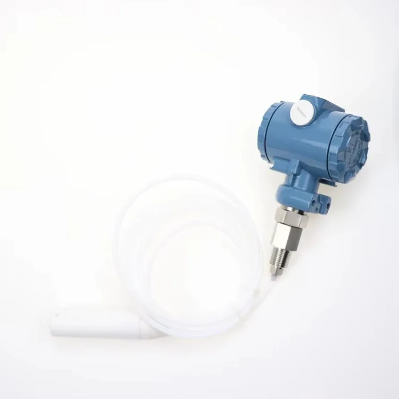 

Входной погружной датчик уровня жидкого аммиака емкостью 4–20 мА