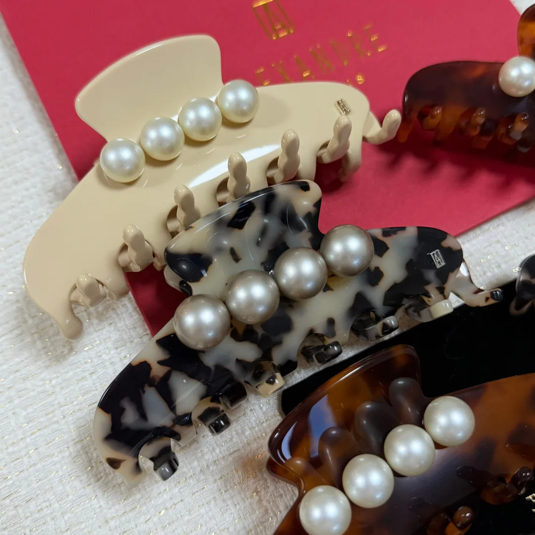 Thumbnail 4 - #5 Latest Acrylic Hair Claw Clips Offers
