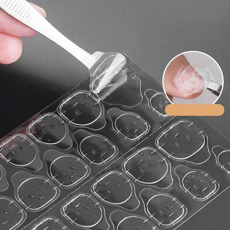 Thumbnail 4 - #50 Manicure Glues Comparison Guide