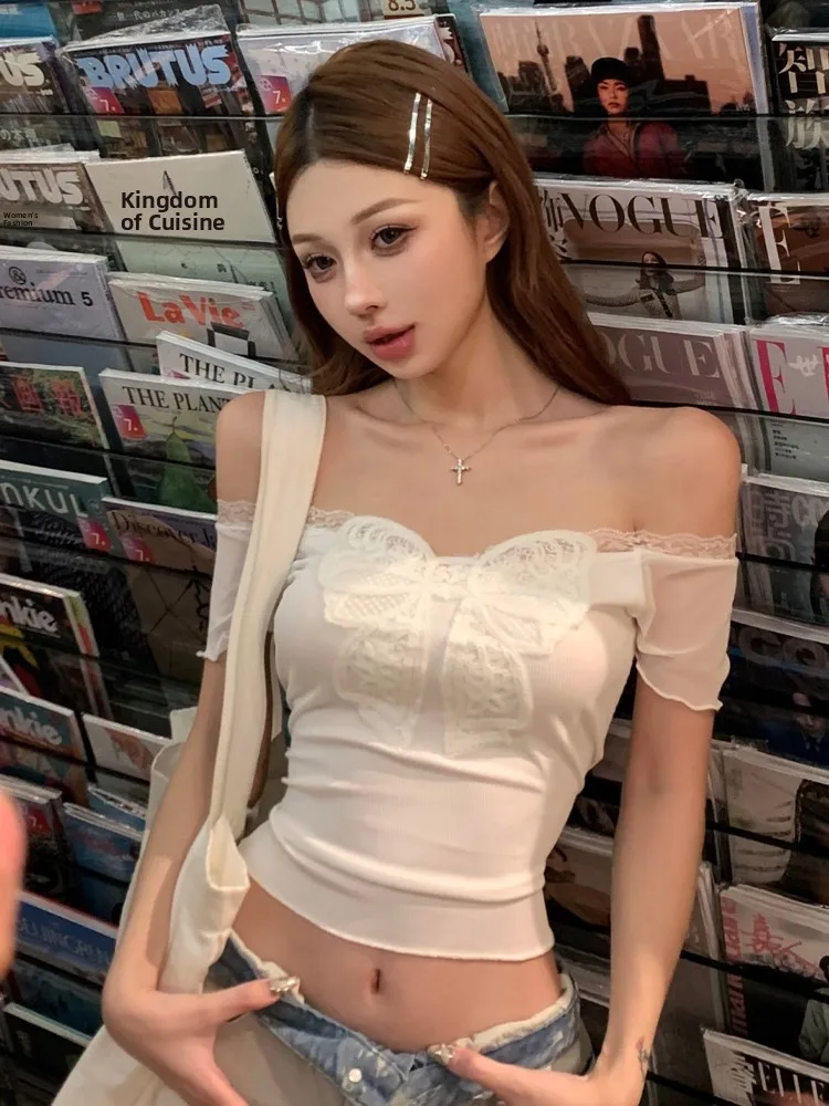 

Sweet Spicy Girl Pure Desire Embroidered Lace Patchwork One Shoulder Short Sleeve T-Shirt Sexy Clavicle Exposure Slim Fit Bas...