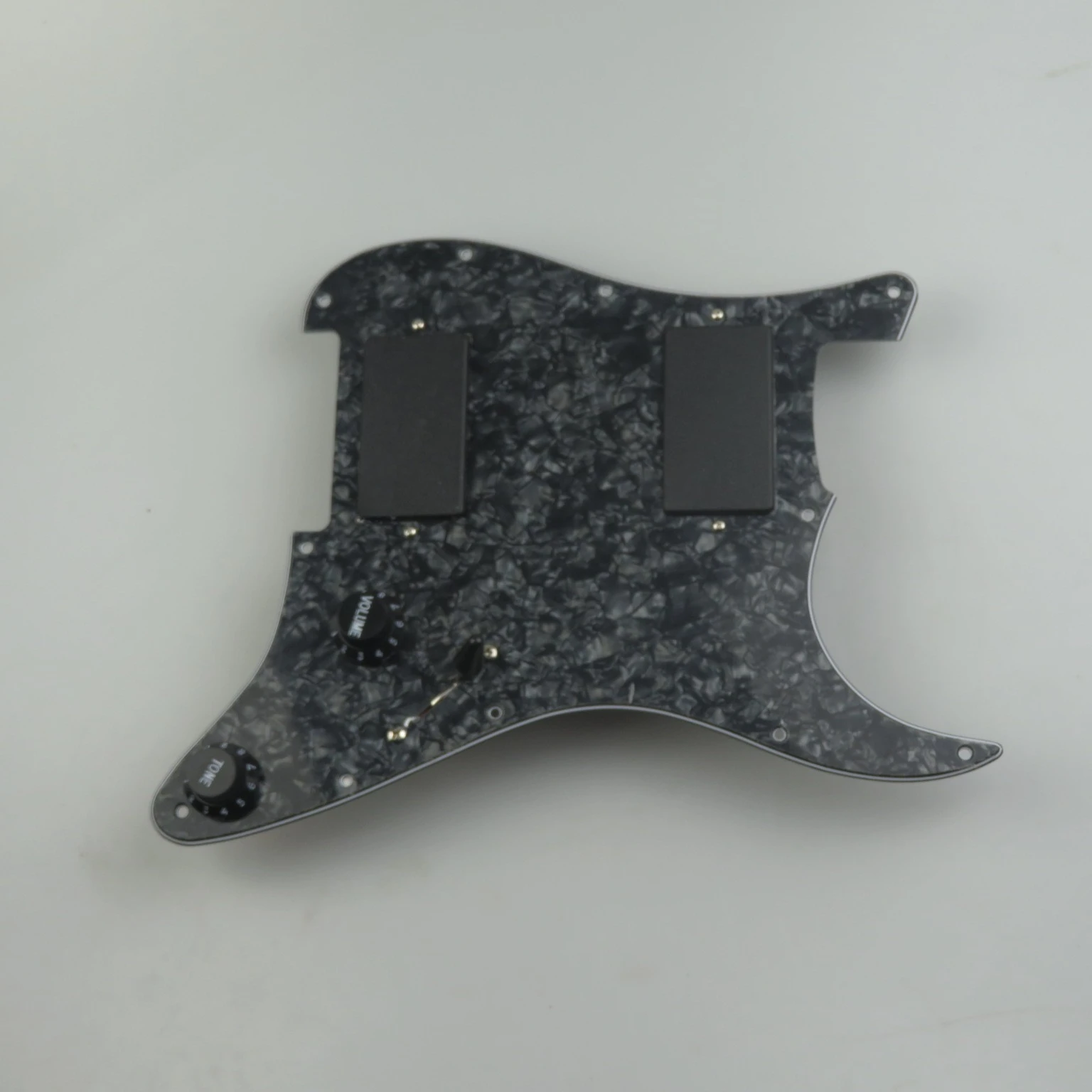 HH Active Loaded Prewired Pickguard Black Pearl 4Ply Scratch Plate Dual Black Active Humbucker Pickups 1V1T For Electric Guitar view 3