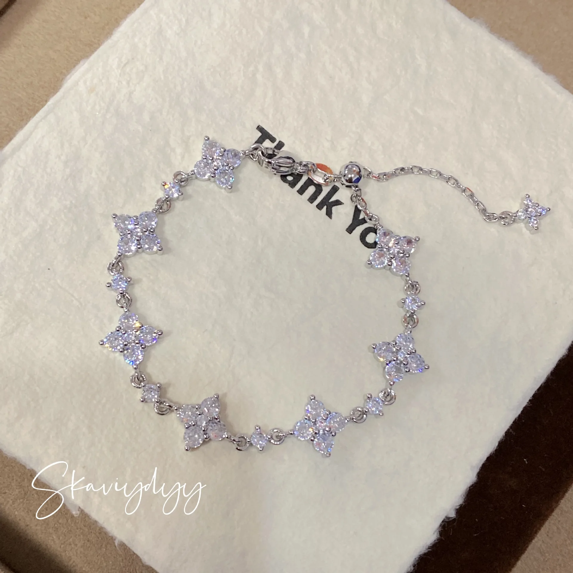 Kleeblatt-Design Zirkon-Armband 925 Silber Vergoldet Verstellbare Kette Luxus Kristall-Blumen-Armbänder für Damen Schmuck Geschenk – Detail 5