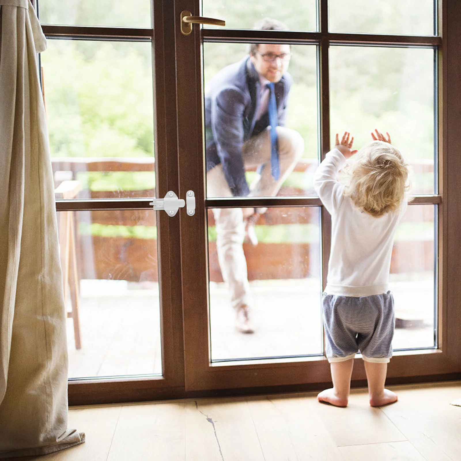 1Set Self-Closing Latch for Sliding Doors and Windows Spring-Loaded Aluminum Alloy Security Lock Automatic Bolt Closure Easy