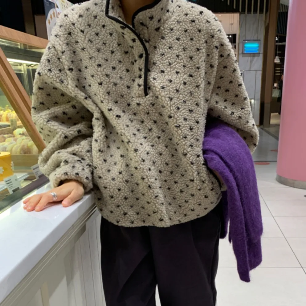 

Ladies' Chic Oversized Lamb Fur Coat Heart And Polka Dot Print Warm Casual Loose Sweatirt Top for Autumn Winter