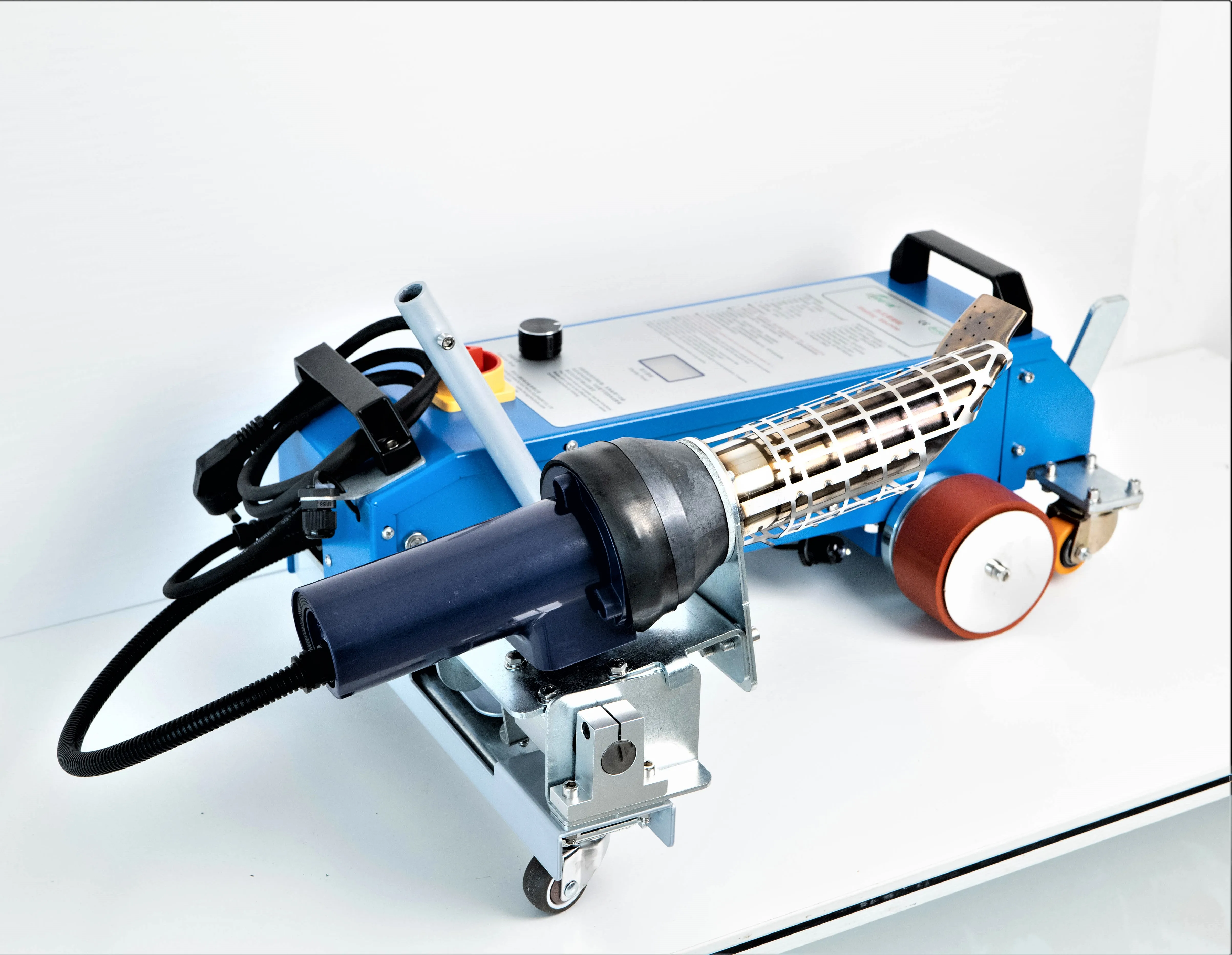 Multi Function Hot Air Tarpaulin Welding Machine For Sunshade Product Factory For Large Awning Tarpaulin Making