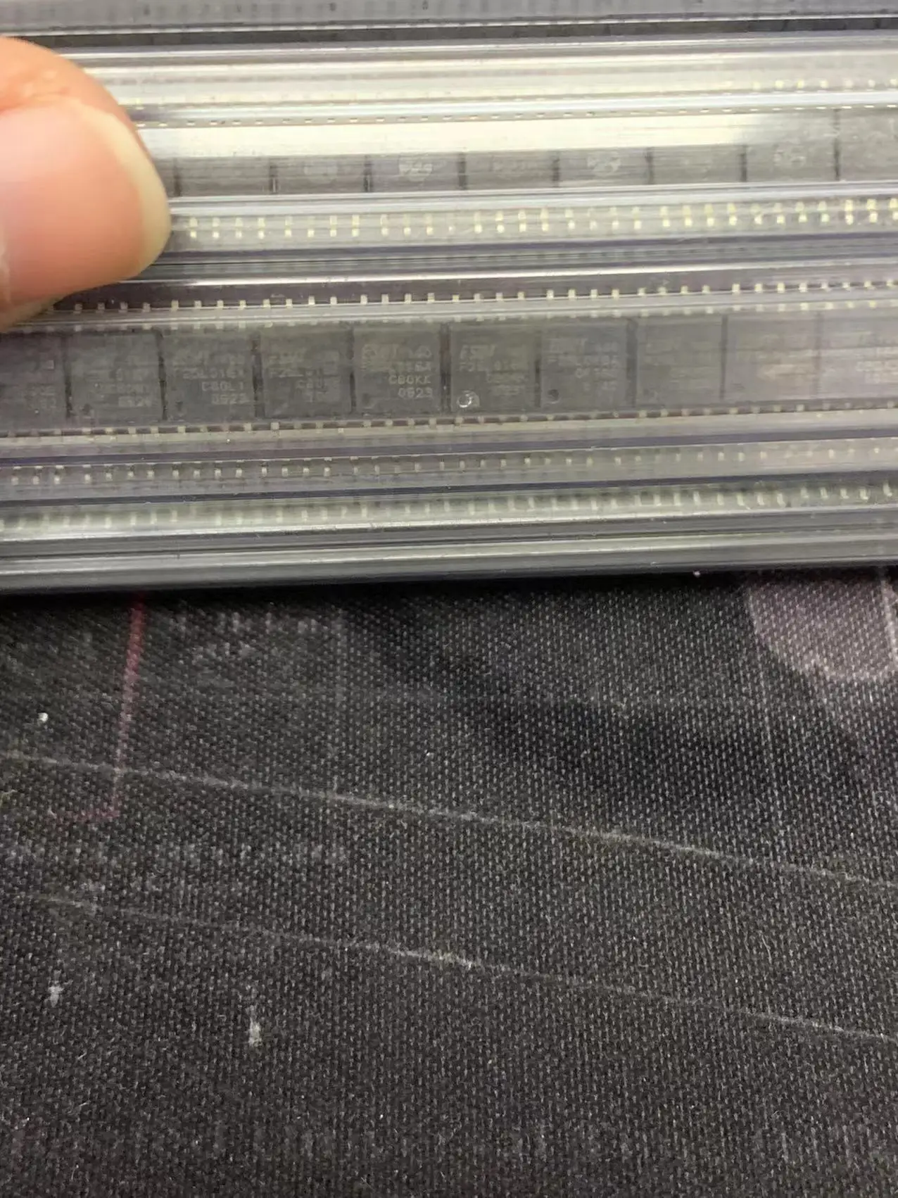 

F25L016A （5pcs） BOM matching / one-stop chip purchase original