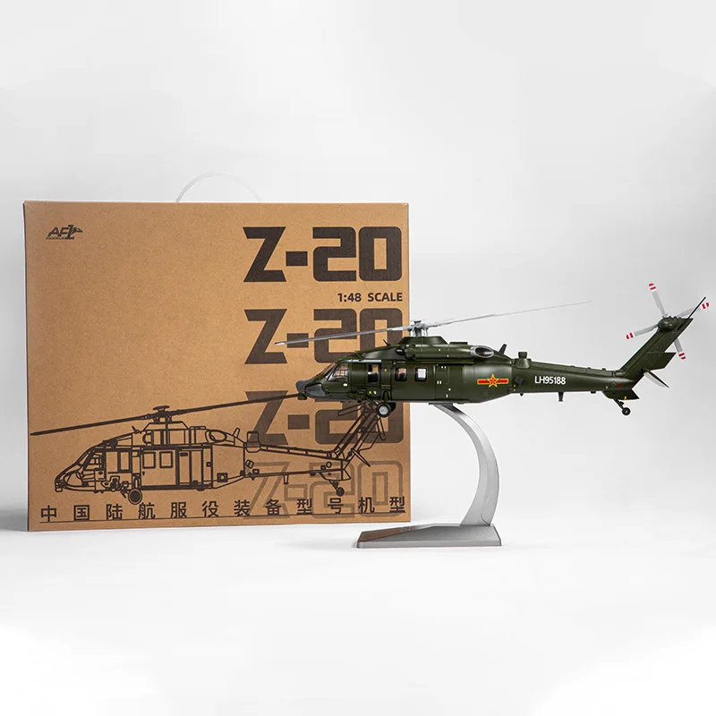 

Модель вертолета Zhi20 в масштабе 1:72 с съемным литым металлическим основанием — это высококачественная реалистичная модель-игрушка.