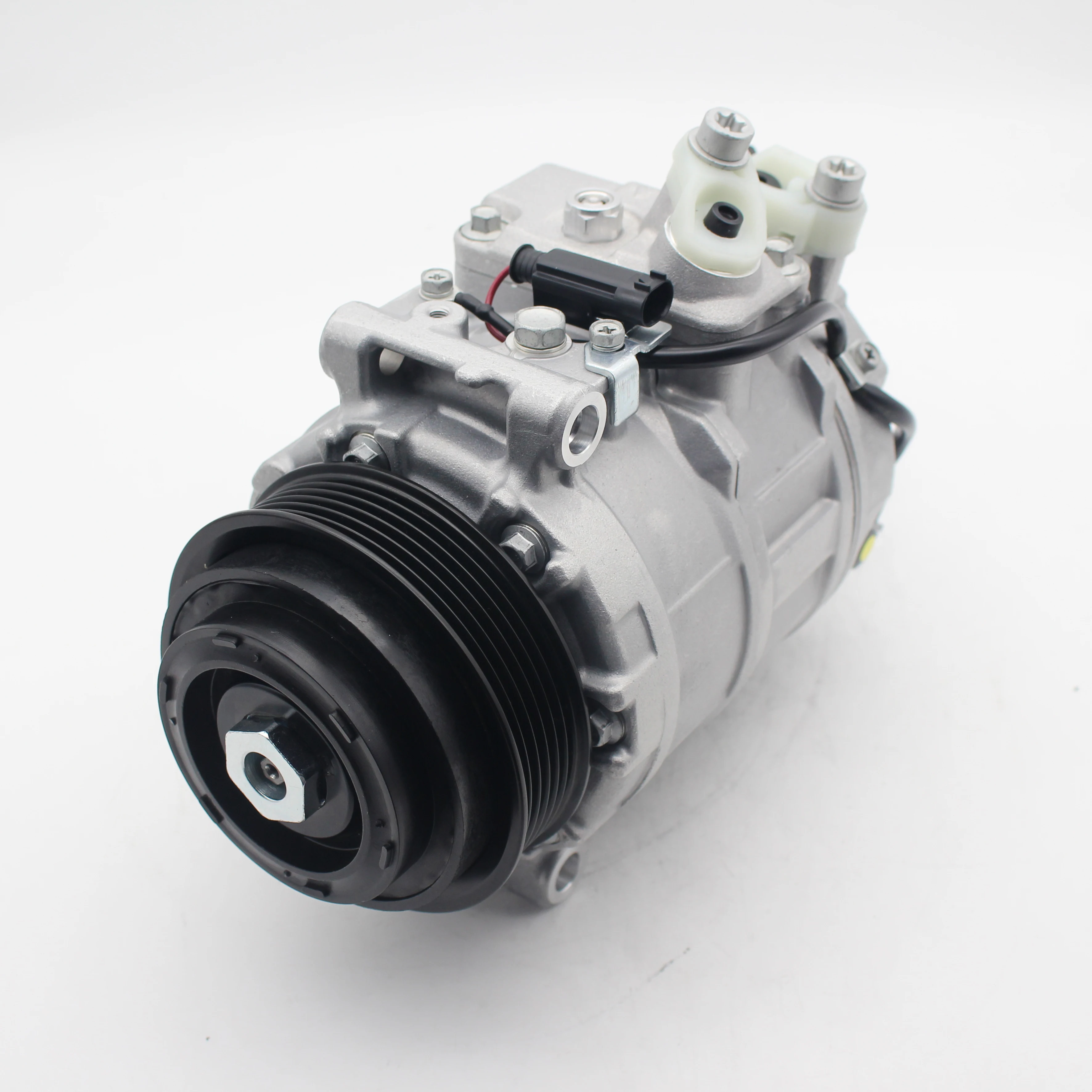 สําหรับ Viano W639, OEM A1602300111 A1322300011 Zgs004 926802090R 0012300211 รถเครื่องปรับอากาศคอมเพรสเซอร์)