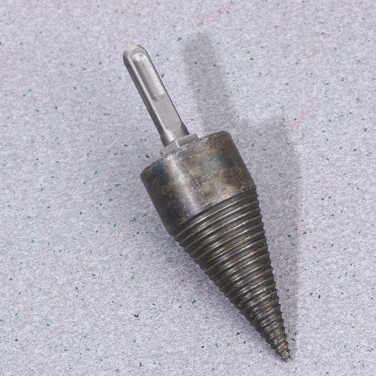 

Набор из 42-мм сверл для раскалывания древесины, электрический инструмент для резки, треугольная рукоятка с противоскользящими канавками для быстрого сверления твердой древесины