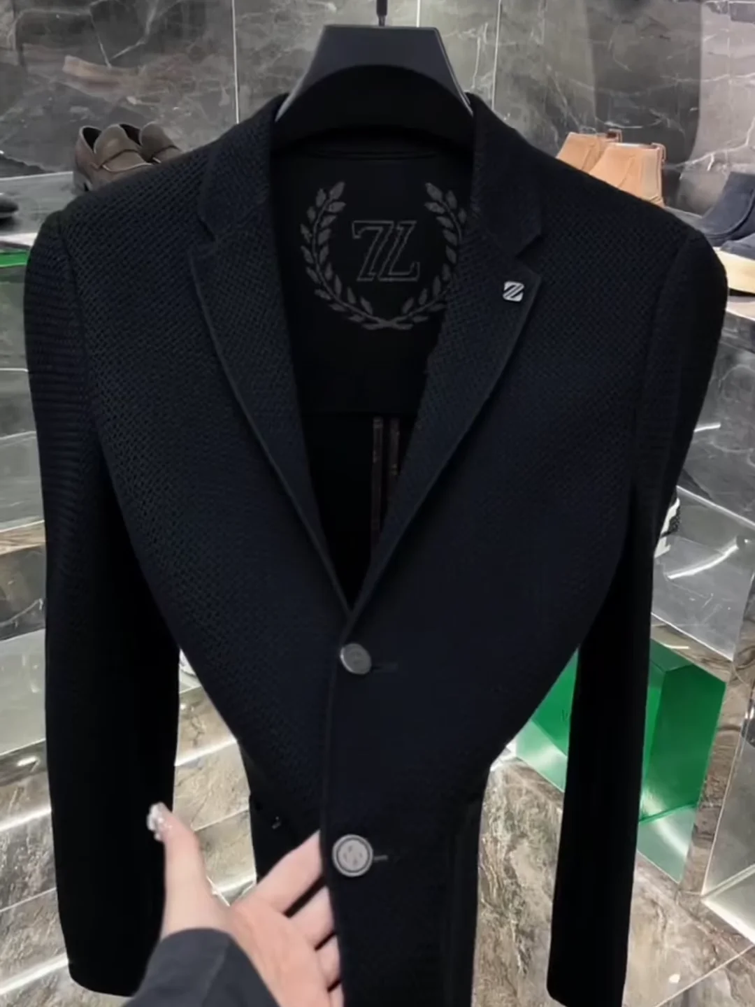 

Мужской вязаный костюм, удобный, высококачественный, модный, универсальный, осенняя коллекция, европейский, подставка на ягодицах...