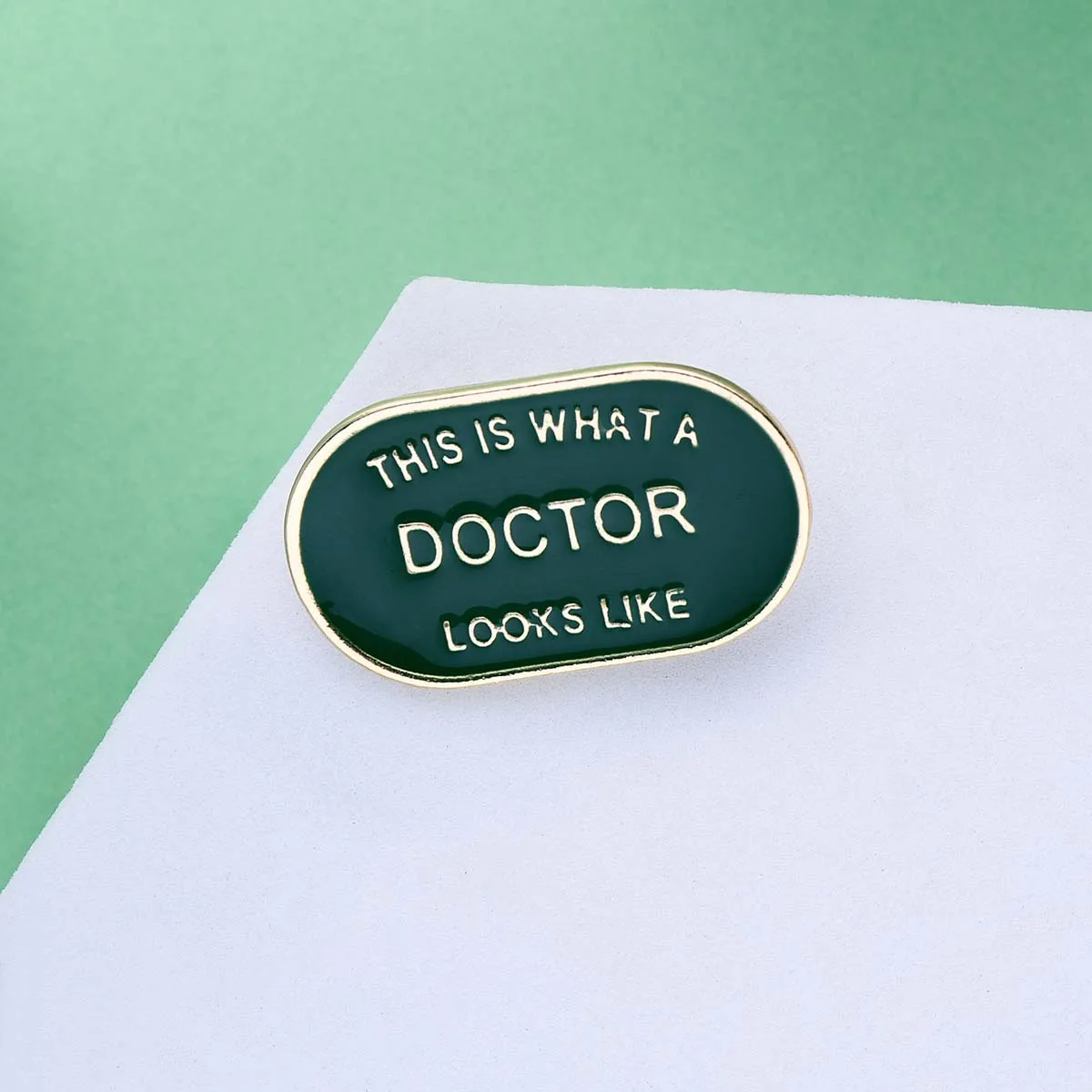 Catuni Funny Doctor Pin Brooch Enamel Medicine Bag Lapel Lanyard Badge Accessories Jewelry Gift for Doctor Student