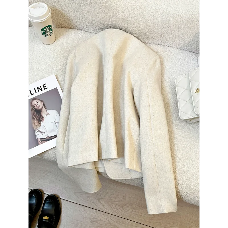 สีขาวกลิ่นหอมขนาดเล็กแขนยาวรอบคอสั้นเสื้อผู้หญิงใหม่ Elegant Basic แฟชั่นภาษาฝรั่งเศสคํา Chic Office Lady Jacket