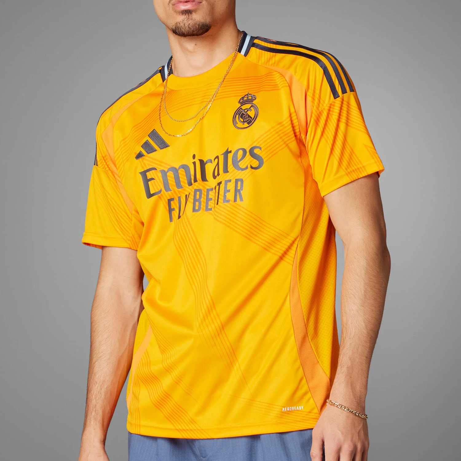 

Adidas Official Men's Classic Breathable Soft Comfortable Fashion Short Sleeve T-shirt IU5013