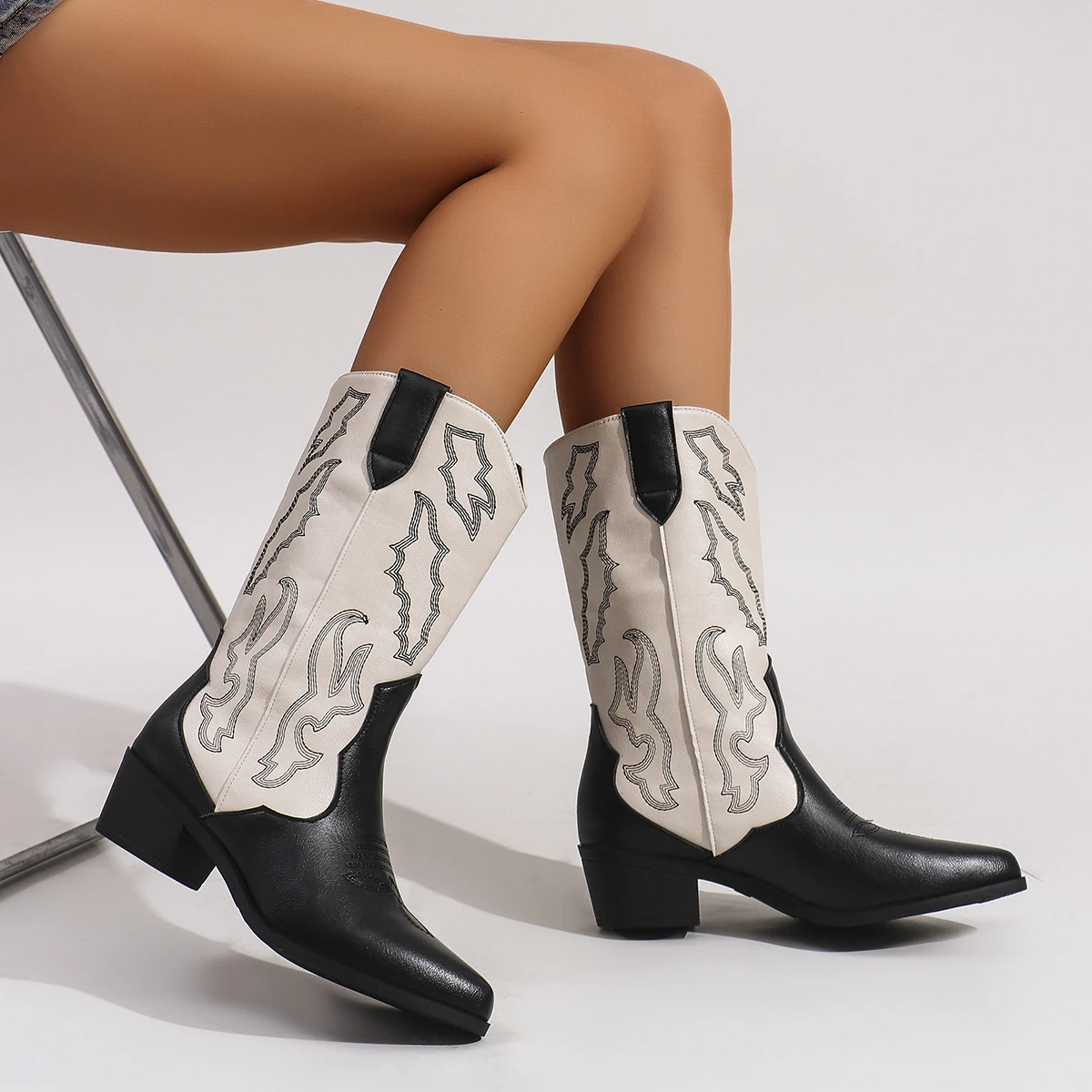 Plus Size 43 Winter White Mid Calf Boots Retro Brown Cowboy Boots Women Fall Pointy Toe Embroidery Cowgirl Booties Shoes