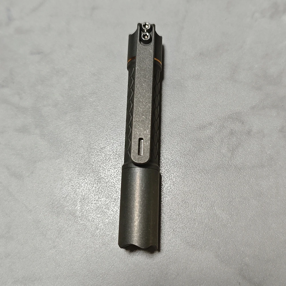 Small Portable  Titanium Alloy  Stonewashed  EDC Flashlight  (Send Out No Battery)