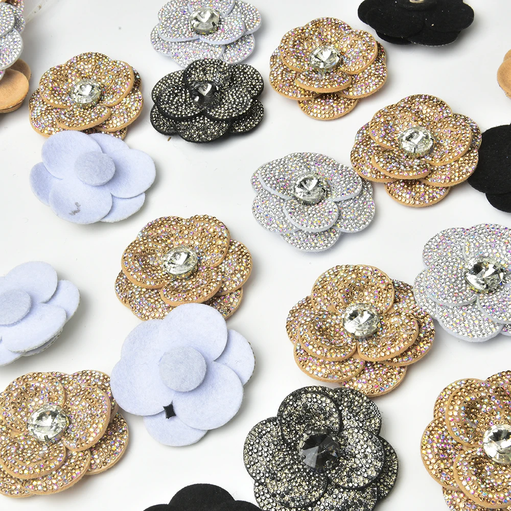 New 3D Crystal Rose Flower Rhinestone Applique Patches Sew On Patch Overcoat Shirt  Buckle Diy Garment Sewing   Decorative