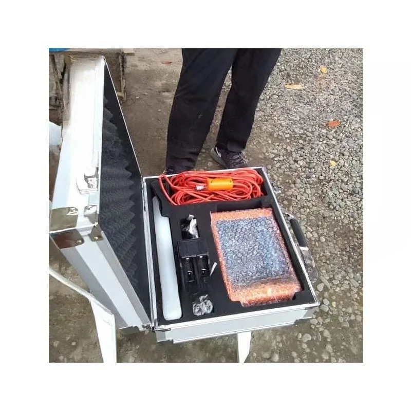 Outdoor cavity prospecting instrument, geothermal prospecting instrument